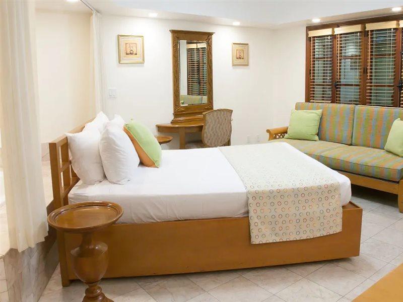 The Marlin At Taino Beach Resort Freeport Eksteriør billede
