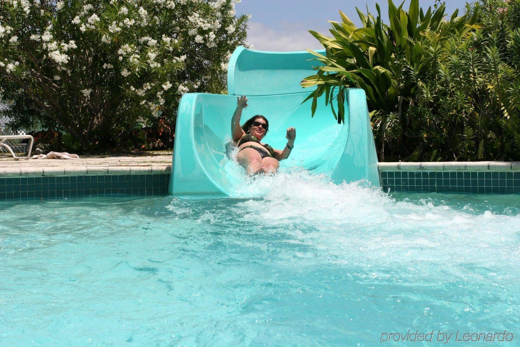 The Marlin At Taino Beach Resort Freeport Eksteriør billede